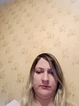 Stephania77727 online show from 01/10/26, 06:25