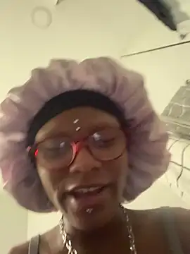 xouniq online show from 01/14/26, 08:51