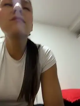 Snapshot of TaylorrHill chatting on 03/30/26, 10:00 TaylorrHill online show from 03/30/26, 10:00