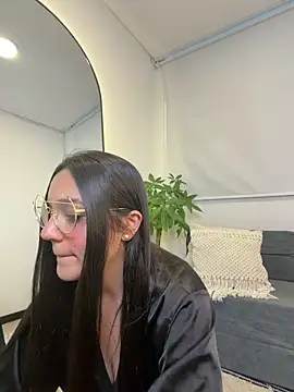 EVA WILD1 online show from 02/13/26, 09:37