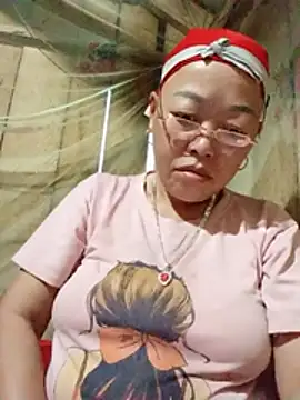 Snapshot of Agnes-baby chatting on 07/07/26, 10:24 Agnes-baby online show from 07/07/26, 10:24
