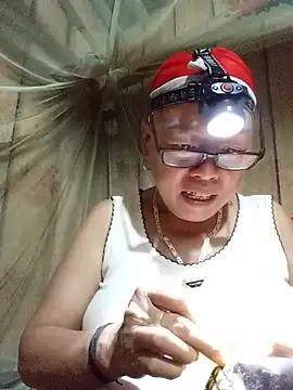 Snapshot of Agnes-baby chatting on 07/16/26, 02:36 Agnes-baby online show from 07/16/26, 02:36