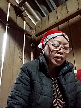 Agnes-baby online show from 02/09/26, 12:41