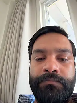 Snapshot of Rahil_94 chatting on 04/23/26, 02:40 Rahil 94 online show from 04/23/26, 02:40