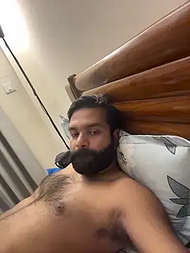 Snapshot of Rahil_94 chatting on 06/19/26, 02:45 Rahil 94 online show from 06/19/26, 02:45