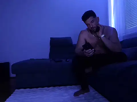 Snapshot of Angelo_33 chatting on 01/09/26, 06:53 Angelo 33 online show from 01/09/26, 06:53