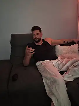 Snapshot of Angelo_33 chatting on 01/11/26, 02:13 Angelo 33 online show from 01/11/26, 02:13