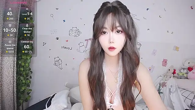 Kraciena online show from 01/19/26, 07:34