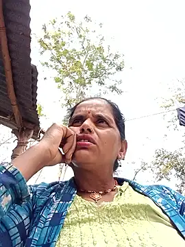 Manvi hote online show from 02/01/26, 06:33