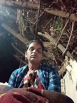 Manvi hote online show from 02/09/26, 11:58