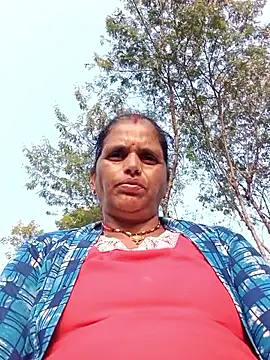 Manvi hote online show from 02/10/26, 12:04