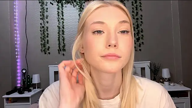 LlsabethHaze online show from 01/15/26, 03:37