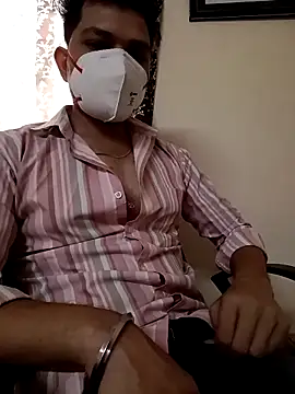 NIGHTKING70 online show from 03/25/26, 05:40