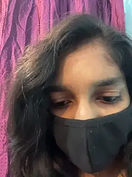 HotxAnamika online show from 02/09/26, 09:40