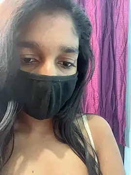 HotxAnamika online show from 02/24/26, 08:59