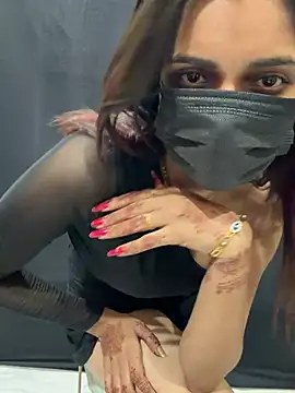 ApkiBhabhi01 online show from 05/17/26, 03:45