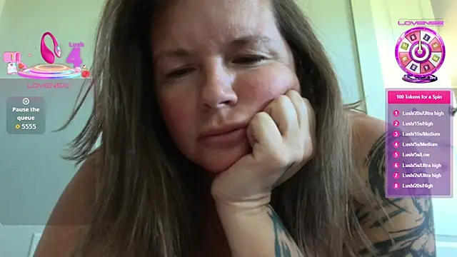 vixengoddess36 online show from 03/13/26, 10:48