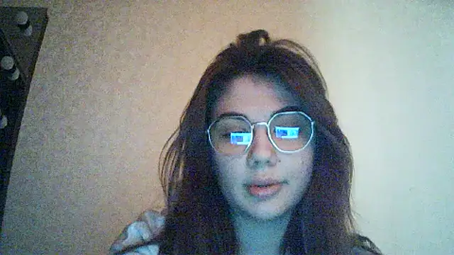 Snapshot of Tenovira chatting on 03/01/26, 09:04 Tenovira online show from 03/01/26, 09:04