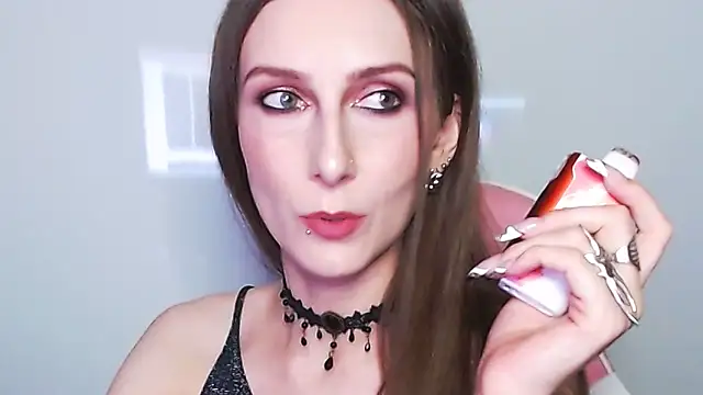 Snapshot of Sokavine chatting on 02/27/26, 12:55 Sokavine online show from 02/27/26, 12:55