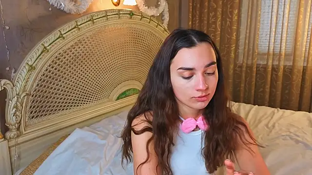 MinnaShummon online show from 01/08/26, 09:59