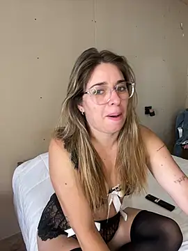 Snapshot of soyanahii chatting on 02/28/26, 01:55 soyanahii online show from 02/28/26, 01:55