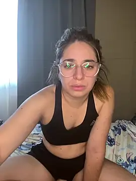 Snapshot of soyanahii chatting on 02/13/26, 09:15 soyanahii online show from 02/13/26, 09:15