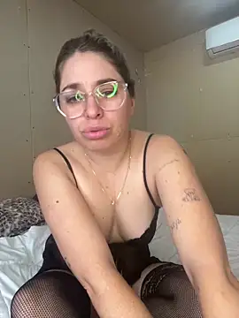 soyanahii online show from 05/30/26, 06:24