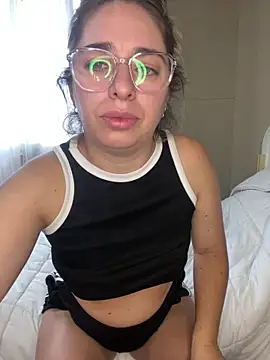 Snapshot of soyanahii chatting on 02/11/26, 10:09 soyanahii online show from 02/11/26, 10:09