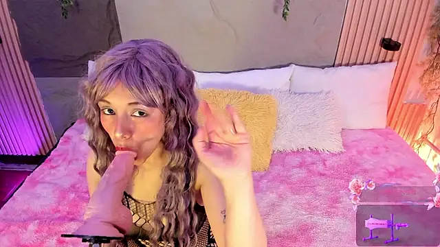 Emmayourgirl online show from 03/20/26, 02:40