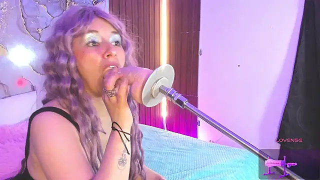 Emmayourgirl online show from 04/07/26, 02:35