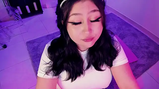 Sweet lenna online show from 03/03/26, 11:12