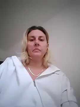 Amelia9798 online show from 03/07/26, 04:52