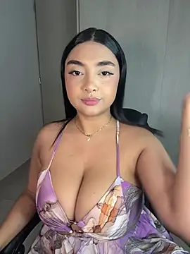 SASHASTRADA  online show from 04/12/26, 01:31