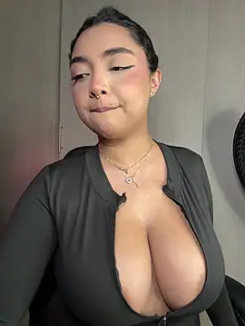 SASHASTRADA  online show from 04/30/26, 03:13