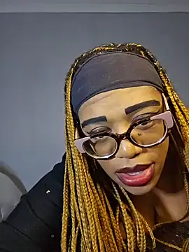 Snapshot of Sultrydiva1 chatting on 02/05/26, 07:10 Sultrydiva1 online show from 02/05/26, 07:10