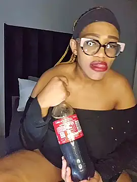 Snapshot of Sultrydiva1 chatting on 02/01/26, 06:50 Sultrydiva1 online show from 02/01/26, 06:50