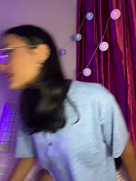 Iam Lyan  online show from 02/01/26, 09:46