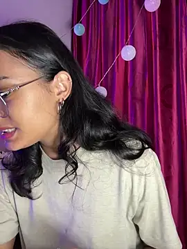 Iam Lyan  online show from 03/06/26, 09:10