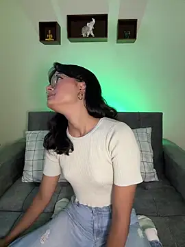 Iam Lyan  online show from 04/09/26, 06:25