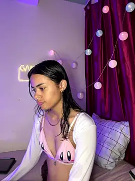 Iam Lyan  online show from 01/17/26, 06:33