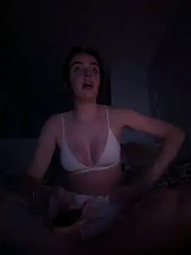 TayLovesxx online show from 07/22/26, 10:01