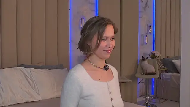 AgathaLevine online show from 05/13/26, 05:09