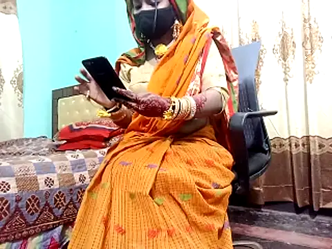 Snapshot of Hotshila6910 chatting on 02/10/26, 10:20 Hotshila6910 online show from 02/10/26, 10:20