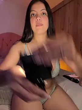 Nina Belle online show from 04/03/26, 02:51