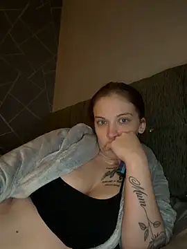 Snapshot of DarkdesireXoX chatting on 02/23/26, 05:30 DarkdesireXoX online show from 02/23/26, 05:30