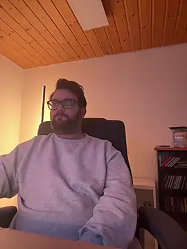 Dominic2295 online show from 02/15/26, 10:47