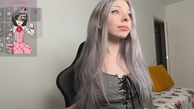 Snapshot of Mariko69meow chatting on 02/06/26, 05:20 Mariko69meow online show from 02/06/26, 05:20