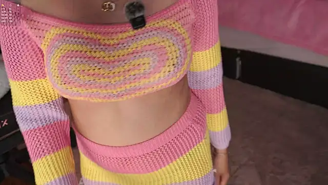 Weekend  girlfriend online show from 05/03/26, 01:33