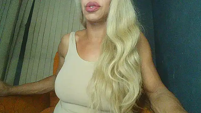 paolla23cm brasil online show from 06/13/26, 03:37