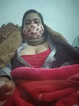 Snapshot of momo_loves chatting on 01/16/26, 12:09 momo loves online show from 01/16/26, 12:09